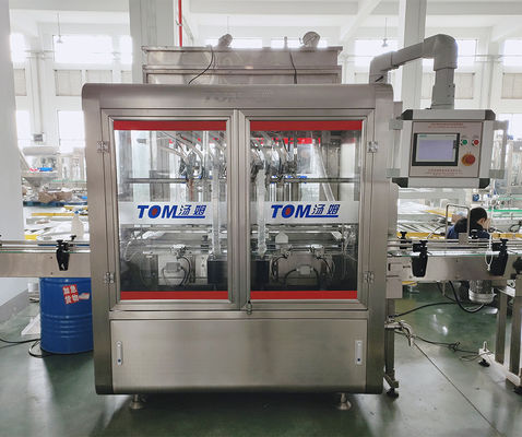 100 ml-1L 8 buses Automatique PLC contrôlée machine d'emballage chimique pour l'alcool éthylique